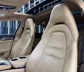 Porsche Panamera 4 Executive 2018