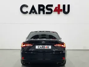 Lexus IS 300 2019