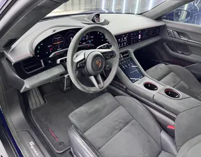 Porsche Taycan GTS 2023