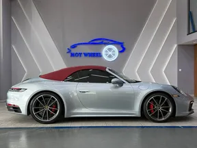 Porsche 911 Carrera 4S 2023