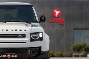 Land Rover Defender 110 2023