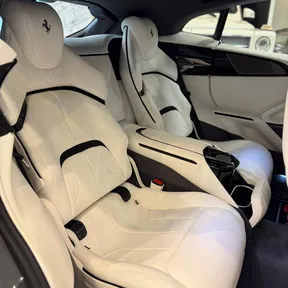 Ferrari Purosangue 2025
