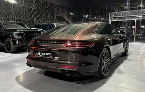 Porsche Panamera 4 2018