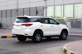 Toyota Fortuner 2023