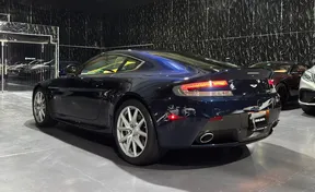 Aston Martin V8 Vantage 2014
