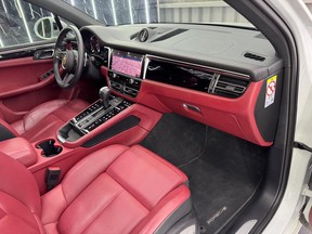 Porsche Macan S 2024