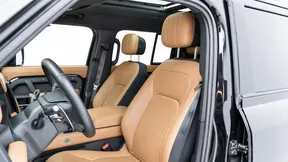 Land Rover Defender 110 2025