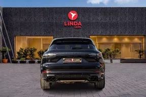 Porsche Cayenne GTS 2022