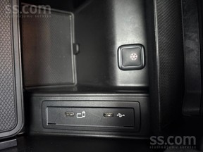 Mercedes-Benz V-Class 300 2022