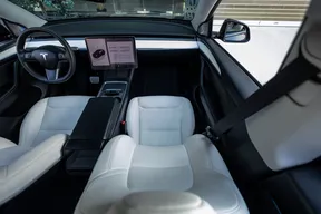 Tesla Model Y Performance 2023