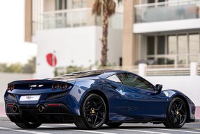 Ferrari F8 Tributo 2022