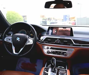 BMW 7 Series 730 2019