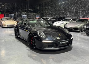 Porsche 911 Targa 4 GTS 2019