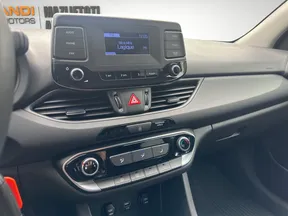 Hyundai i30 2023