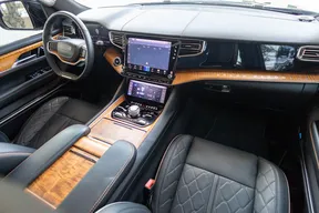 Jeep Grand Wagoneer 2023