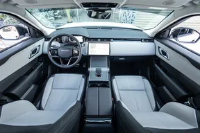 Land Rover Range Rover Velar 2025