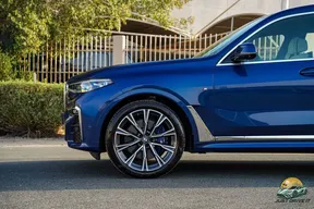 BMW X7 50 2019