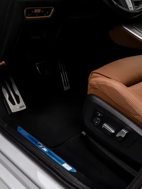 BMW X5 40 2023