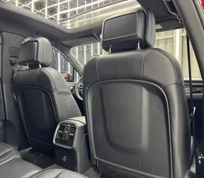 Porsche Macan 2021