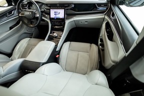 Jeep Grand Cherokee 2023