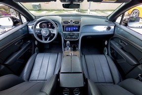 Bentley Bentayga 2023