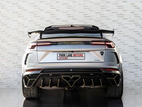 Lamborghini Urus 2021