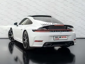 Porsche 911 Carrera 2025