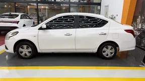 Nissan Sunny 2020