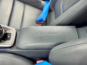 Porsche 911 Turbo 2023