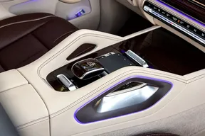 Mercedes-Benz Maybach GLS 600 2023