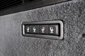 Jeep Grand Wagoneer 2023