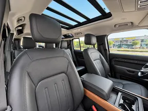 Land Rover Defender 110 2022