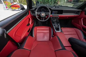 Porsche 911 Carrera 2025