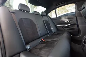 BMW 3 Series 330 2020