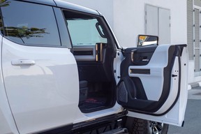 GMC Hummer EV 2023