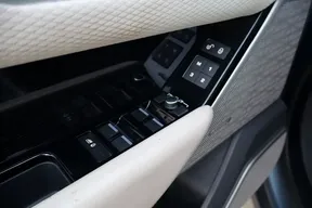 Land Rover Range Rover Velar 2020