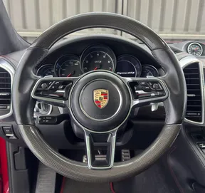 Porsche Cayenne GTS 2016