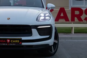 Porsche Macan S 2024