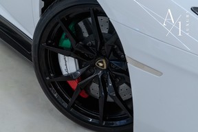 Lamborghini Aventador 2014