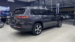 Jeep Grand Cherokee 2023