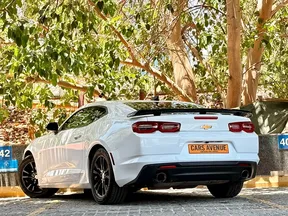 Chevrolet Camaro 2021