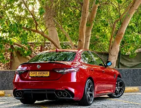 Alfa Romeo Giulia Quadrifoglio 2021