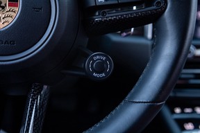 Porsche Macan S 2024