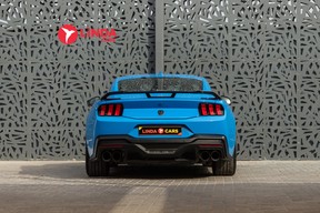 Ford Mustang Dark Horse 2024