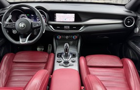 Alfa Romeo Stelvio 2024