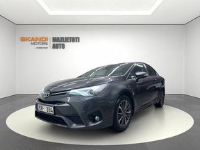 Toyota Avensis 2016