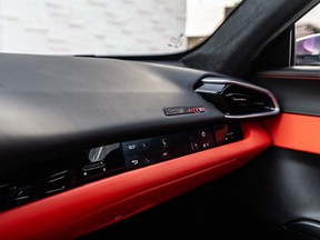 Ferrari 296 GTB 2023