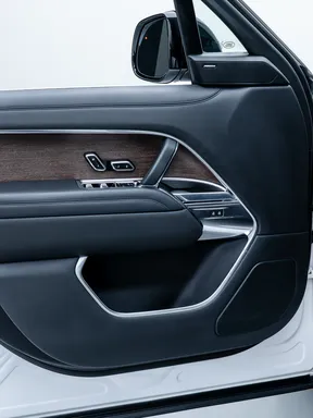 Land Rover Range Rover 2023