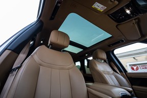 Land Rover Range Rover 2023