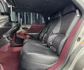 Lexus LS 500 2018